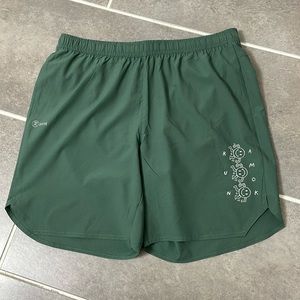 Roark Run Amok Baja Shorts 7" size Medium